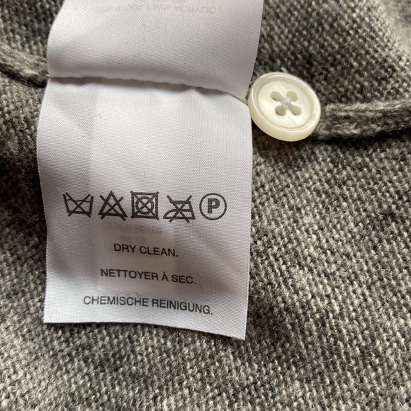 J crew long V-neck sweater with cuffed sleeves. - Picture 7 of 7